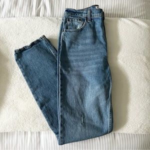 Abercrombie Ultra High Rise 90s Straight Jeans